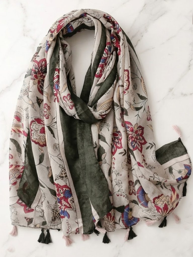 Ladies Green Ladies Floral Scarf